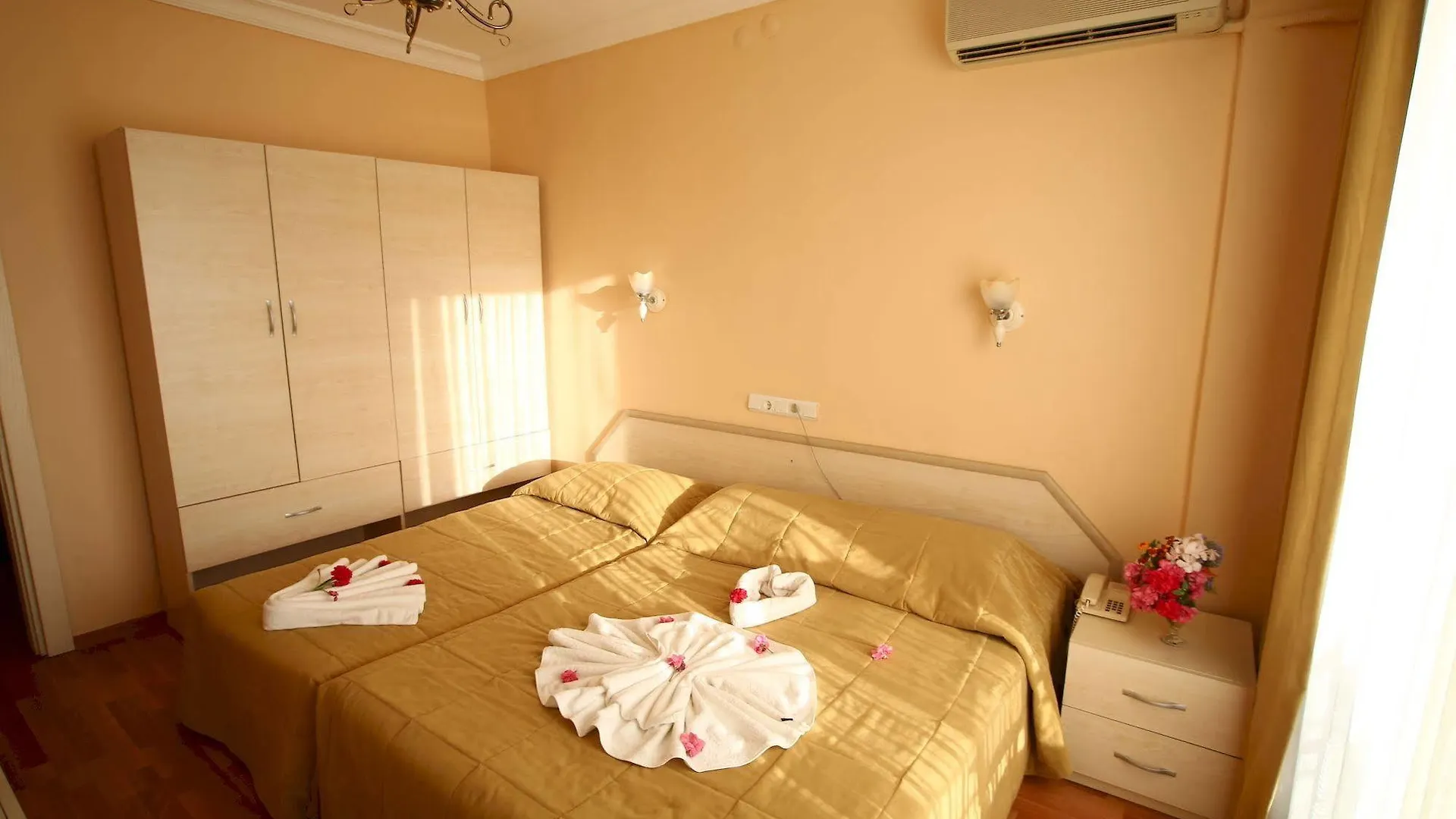 Egeria Park Hotel Kusadasi